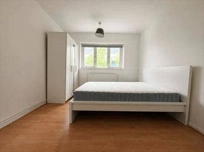Are You in Need of a House and on Benefits Main Photo