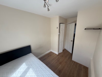 Single room Available – Priory Lane Main Photo