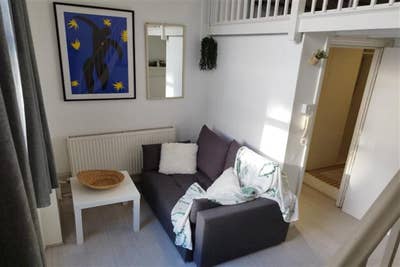 Mezzanine Split-Level apartment With All Bills Inc Main Photo