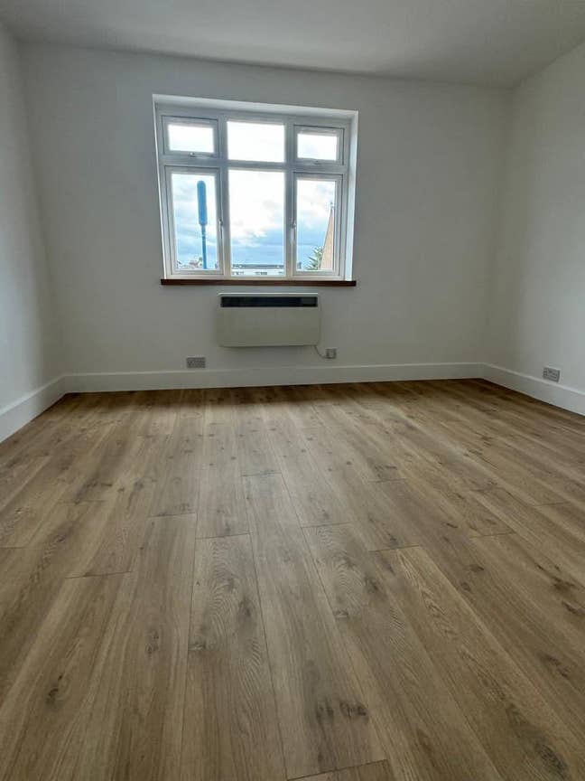 Double room available Main Photo