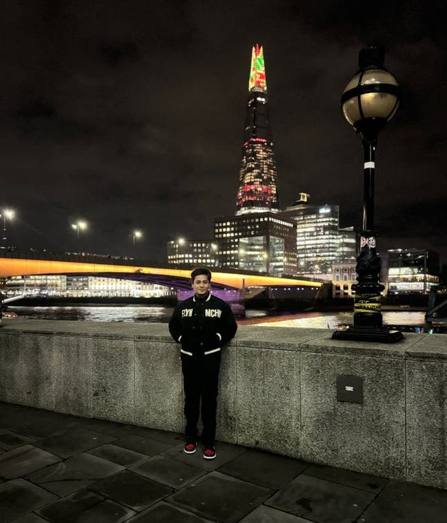 26 year old Male seeks a double room Main Photo