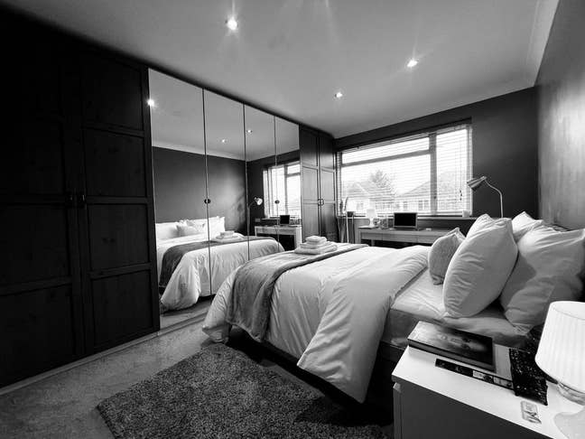 Single & Kingsize Rooms Near Heathrow & Brunel Uni Main Photo