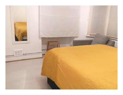 One bed  Main Photo