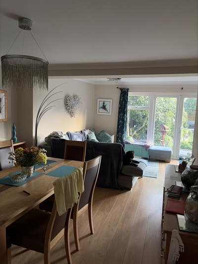 Small single room Main Photo
