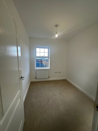 Single Room Available  Main Photo