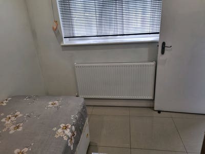 Good Sized single Room Main Photo