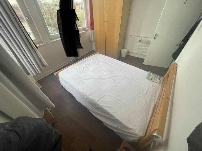 375&pound;, Double Room Available – in Cessnock Main Photo