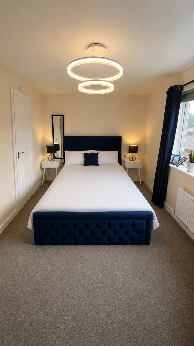 Big Ensuite Fully Furnished Room is available  Main Photo