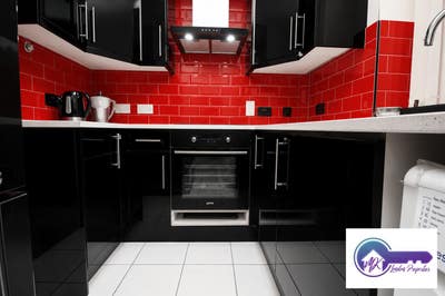 3 Bed Flat in Camden Town Available from July Main Photo