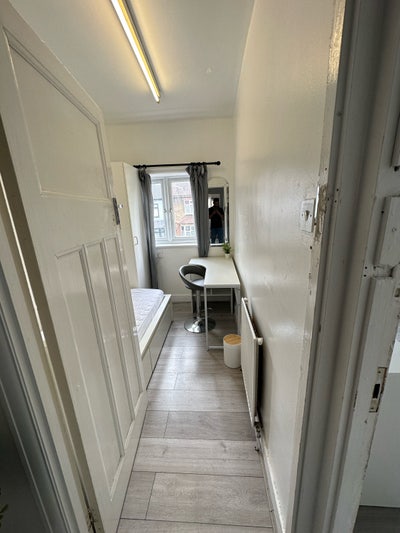  Single & double room  available-female preferred  Main Photo