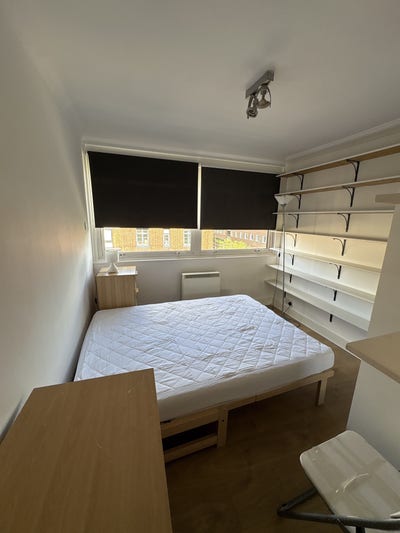 Bright Room in Fitzrovia | Female Preferred| All Bills Main Photo