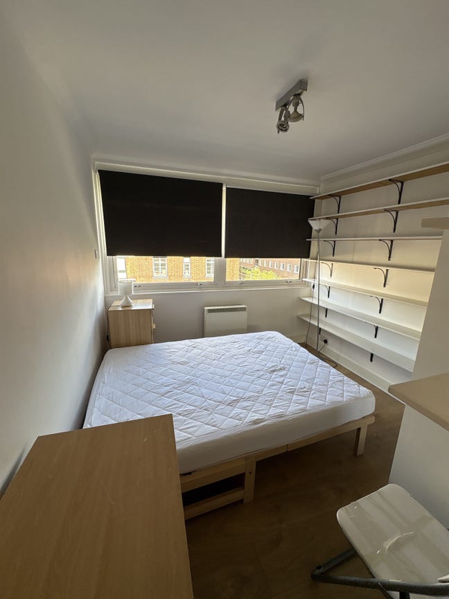 Bright Room in Fitzrovia | Female Preferred| All Bills Main Photo