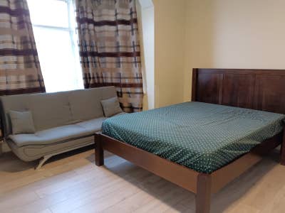 Spacious Double Room Ilford IG4 Main Photo