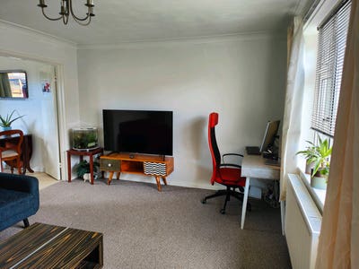Double Room for rent. All inclusive. Main Photo