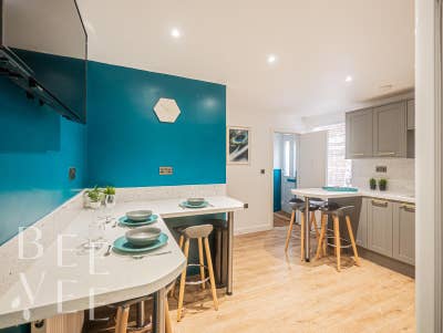 🌟 Modern Studio on High Street, Old Fletton Main Photo
