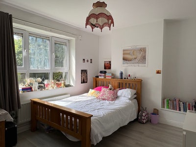 Victoria Park Lrg Double Room for July  Main Photo