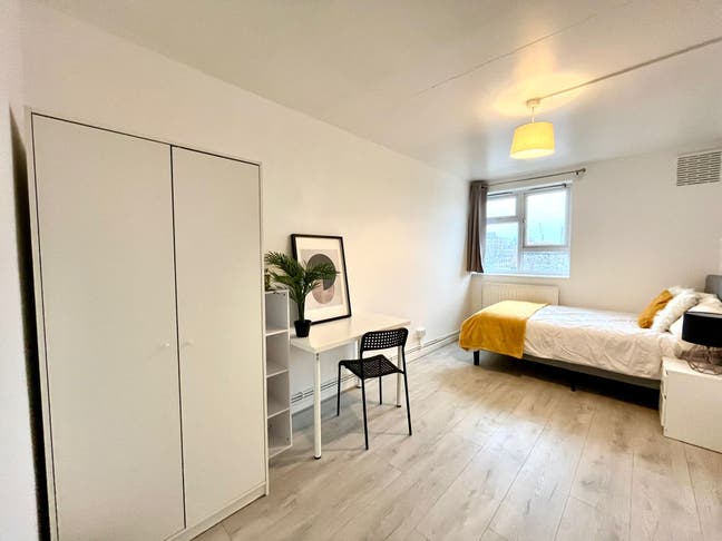 4 Renovated Double Rooms next to London Fields Main Photo
