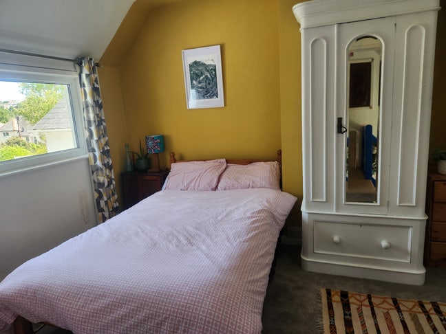 Room available for short term let Main Photo
