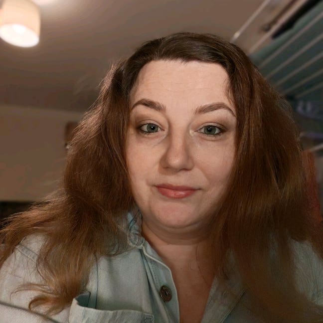 Professional Female seeks a double room Main Photo