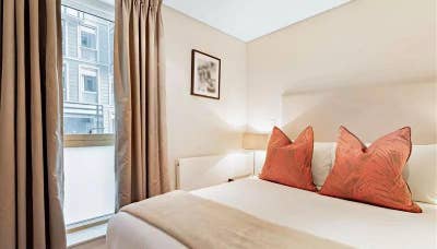 Modern Double Room in Paddington Basin, W2 Main Photo