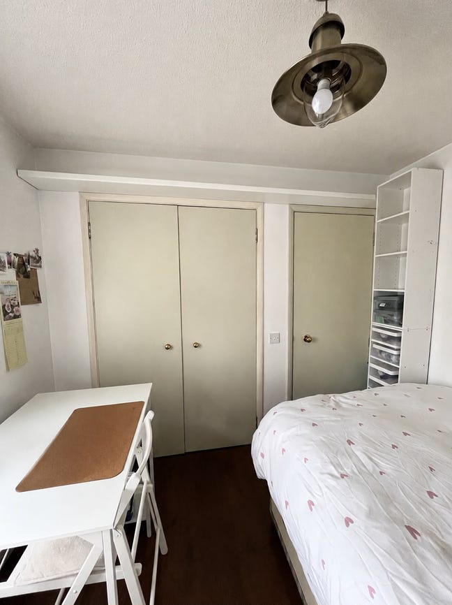 Leith - Free single room for Female professional  Main Photo