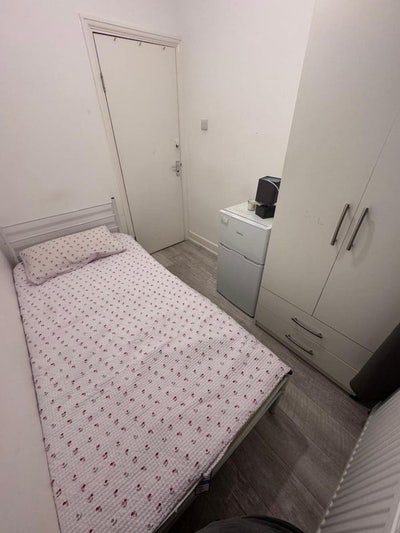 ✨ 🛏️ Single Room to Let in Streatham  Main Photo