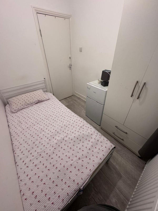 ✨ 🛏️ Single Room to Let in Streatham  Main Photo