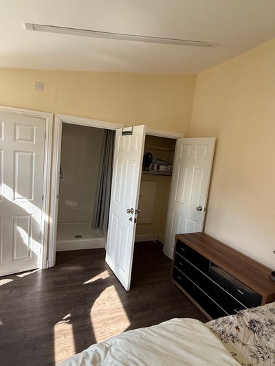 Double room attached private shower And Toilet .  Main Photo