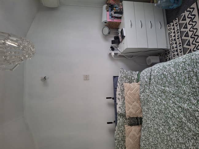 Small Double room Main Photo
