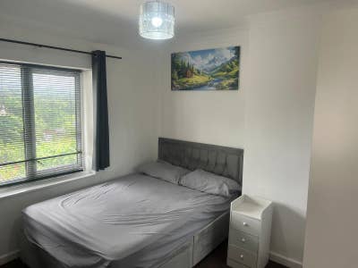 Double Room in RM9 5PA – All Bills Included Main Photo