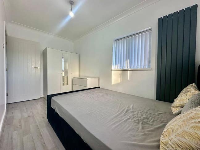 🏡 Spacious Double Room |Bills Inc | RM16 Main Photo