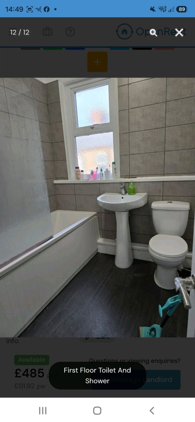 Large Double bedroom available to rent Main Photo
