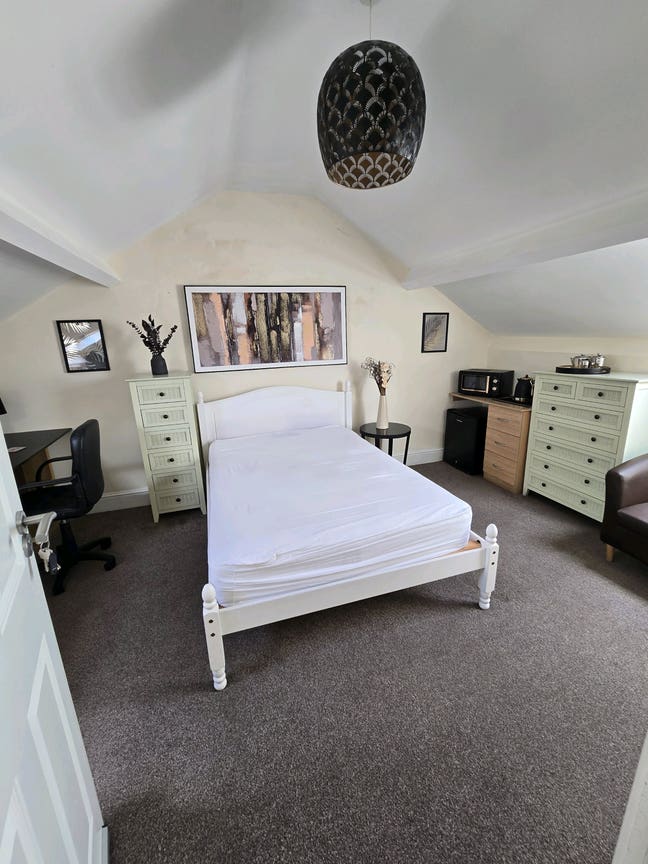 Rooms available in Preston city centre 6 bed HMO Main Photo