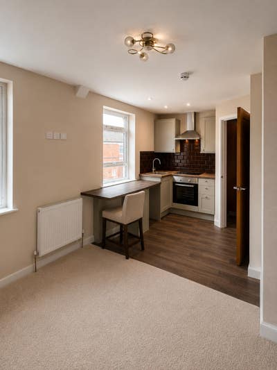 BRAND NEW studio/en-suite rooms Main Photo