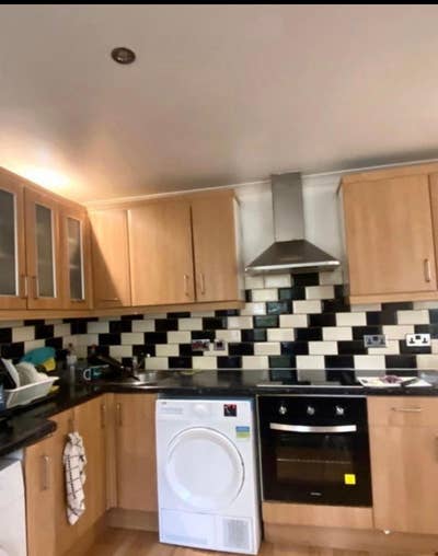 Cheap Double Room in SW (24 ) Main Photo