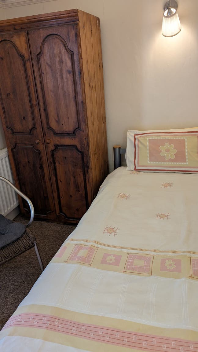 Singlew Room - Close to town centre from &pound;615.00 Main Photo