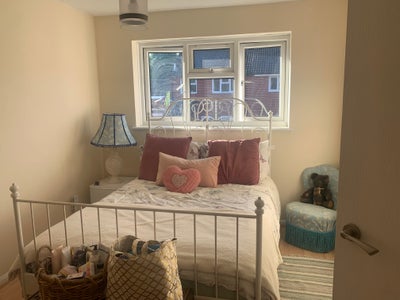 A large double room is available to rent.I offer  Main Photo
