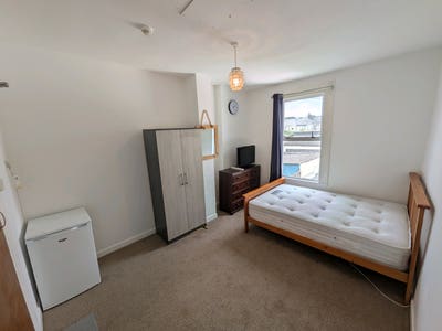 Spacious Double room Main Photo