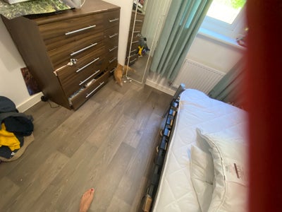 Double room to rent yeovil  Main Photo