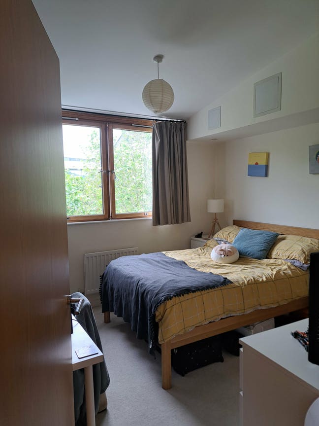 Harbourside spacious double room with ensuite Main Photo