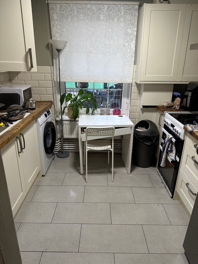 Small double room in Kentish Town Main Photo