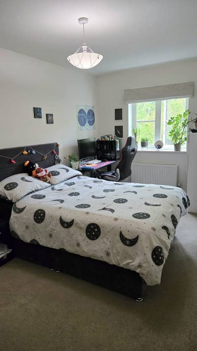 Double bedroom with own bathroom  Main Photo