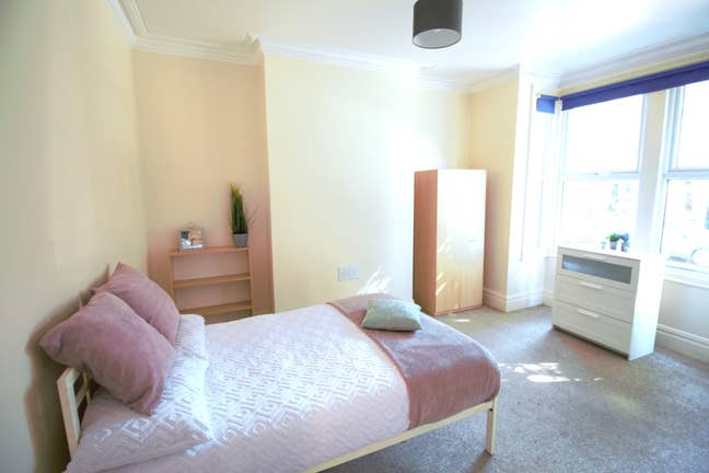 Double Room All Bills Included Hurry up 🎉 Main Photo
