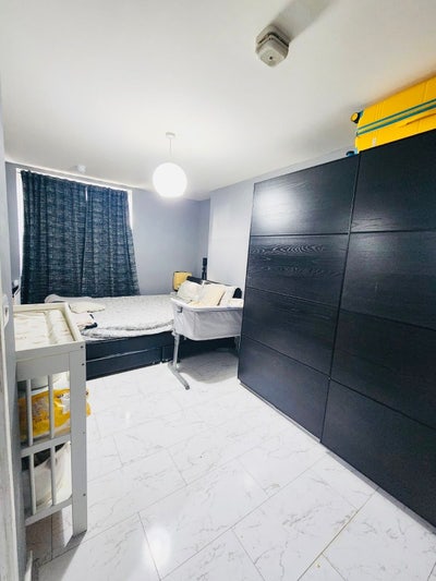2 Bed Flat Main Photo