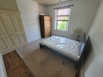3 bed house share - lodgers wanted!  Main Photo
