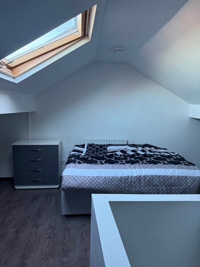 Shared Rooms, Sparkhill B13, UC tenants  Main Photo