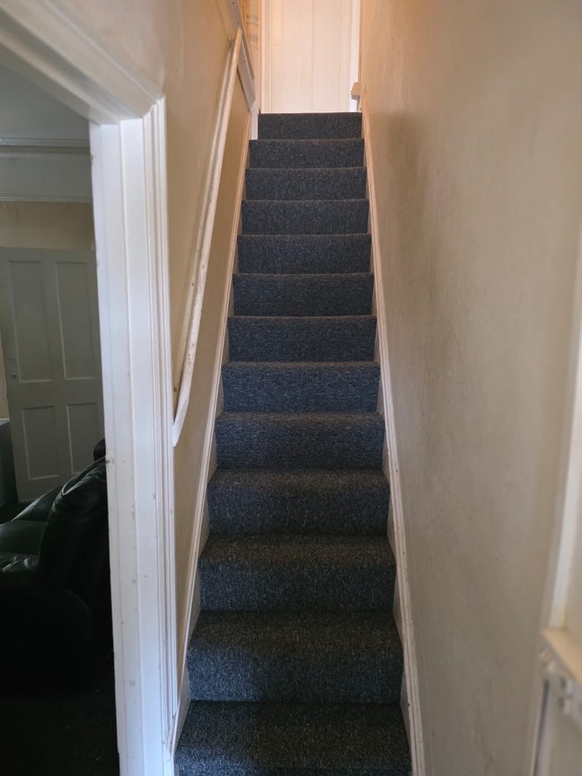 2 rooms available in a shared house  Main Photo