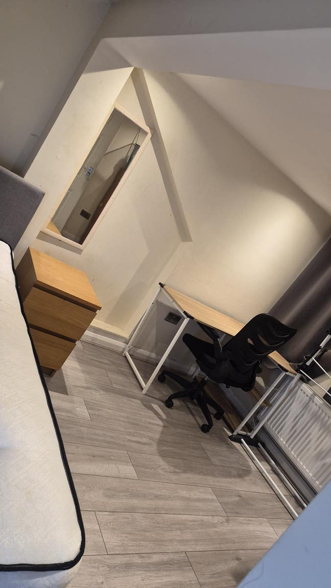 1 bed en suit  Main Photo