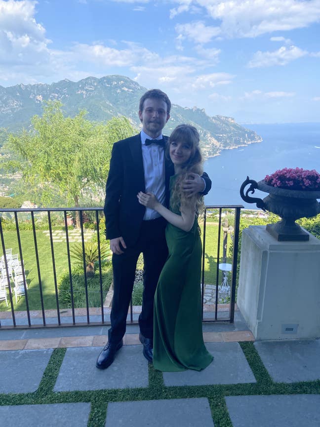Professional Couple Looking for Short-Term Rental Main Photo