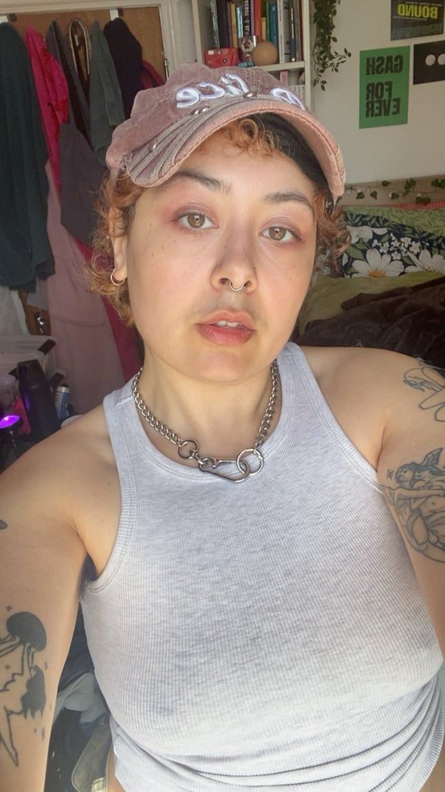 Working professional ISO queer household  Main Photo